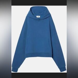 Elwood rectangle hoodie in navy blue
